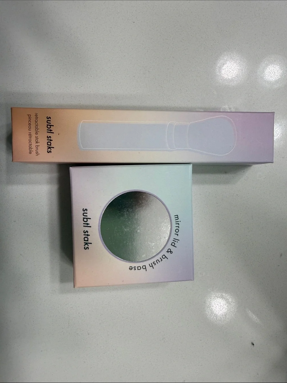 Subtl Staks Brush Base & Mirror Set